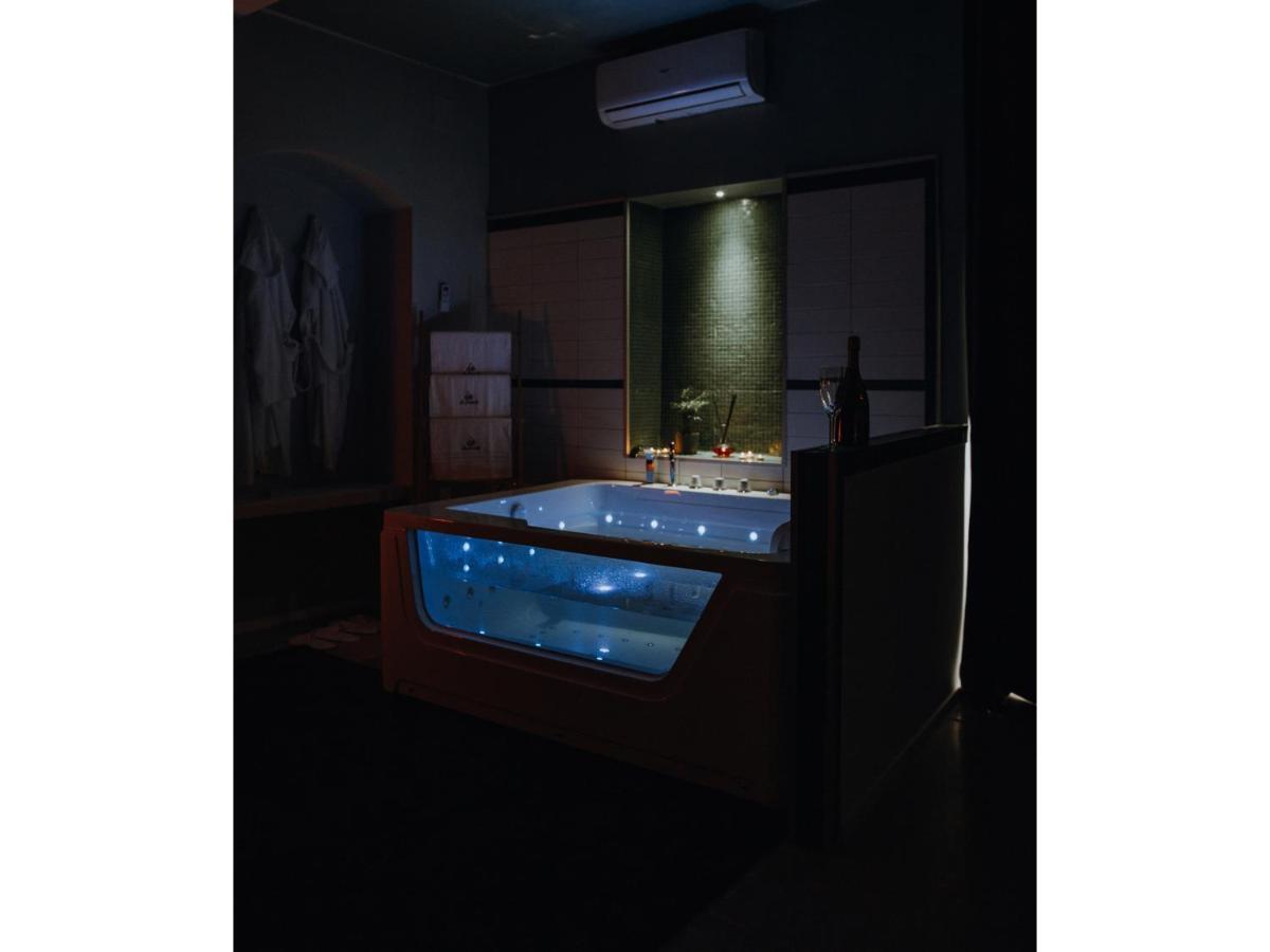 Le Coccole Luxury Suite Sannicandro di Bari Exterior photo